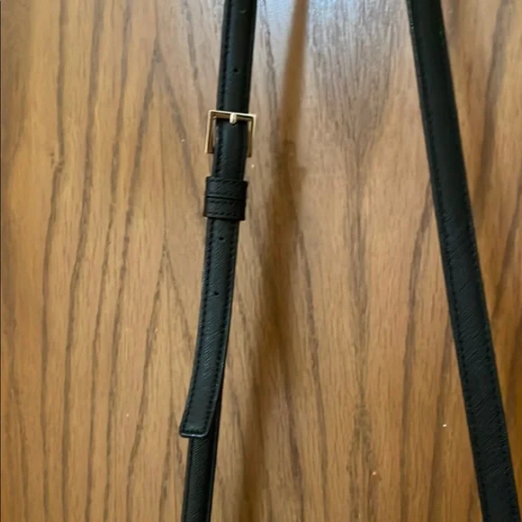 KATE SPADE UEC Black Floral Women's Crossbody Bag Hummingbird Red Green Blue - Picture 2 of 10